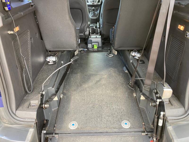 FORD TOURNEO CONNECT