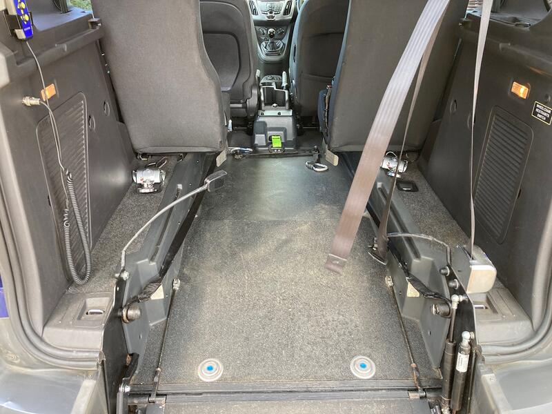FORD TOURNEO CONNECT