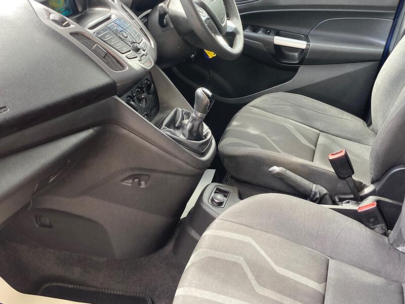 FORD TOURNEO CONNECT