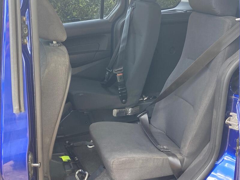 FORD TOURNEO CONNECT