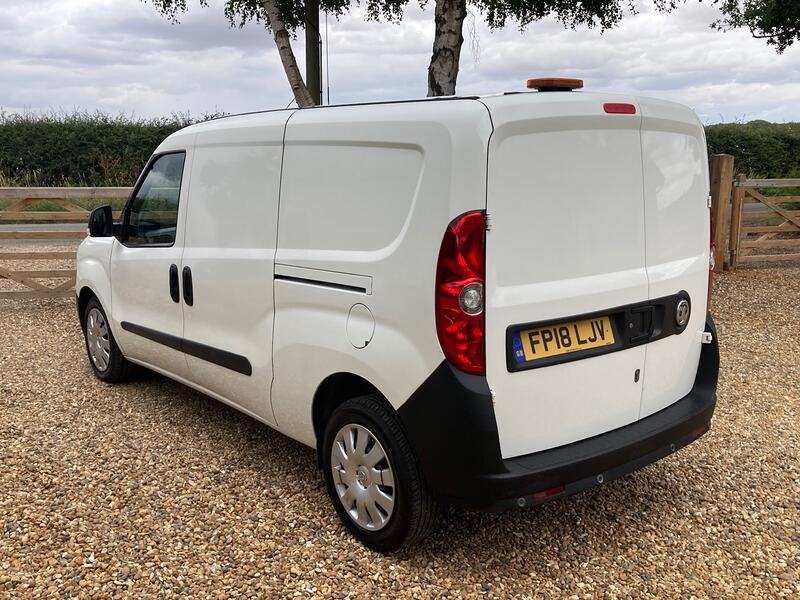 VAUXHALL COMBO